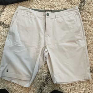 LinkSoul golf shorts